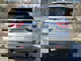 Used 2020 Chevrolet Traverse LT image 4