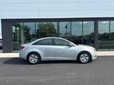 Used 2014 Chevrolet Cruze LS image 2