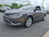 Used 2015 Chrysler 200 Limited w/ Convenience Group image 3