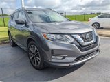 Used 2019 Nissan Rogue SL image 2