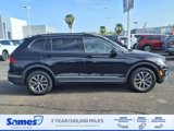 Used 2020 Volkswagen Tiguan SE image 2