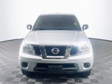 Used 2018 Nissan Frontier SV image 3
