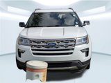 Used 2018 Ford Explorer XLT w/ Equipment Group 202A image 2