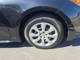 Used 2022 Toyota Corolla LE image 4