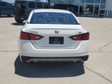 Certified 2022 Nissan Altima 2.5 SR image 6