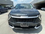 Used 2024 Kia Sportage LX image 2