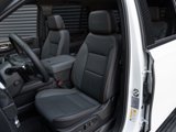 Used 2025 GMC Yukon AT4 w/ AT4 Premium Package image 5