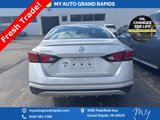 Used 2022 Nissan Altima 2.5 SV image 4