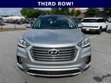 Used 2017 Hyundai Santa Fe SE image 2