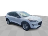 Used 2022 Ford Escape SE image 2