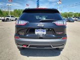 Used 2019 Jeep Cherokee Trailhawk image 3