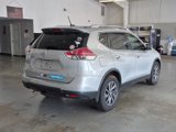 Used 2016 Nissan Rogue SL w/ SL Premium Package image 2