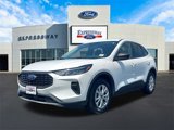 Used 2024 Ford Escape Active w/ Tech Pack #1 image 2