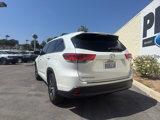 Used 2018 Toyota Highlander LE image 5