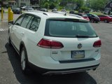 Used 2018 Volkswagen Golf Alltrack S image 3