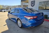 Used 2019 Toyota Camry SE image 4