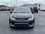 Used 2018 Chrysler Pacifica Touring-L Plus image 2