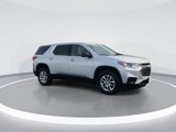 Used 2020 Chevrolet Traverse LS image 2