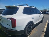Used 2021 Kia Telluride EX w/ EX Premium Package image 3