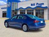 Used 2017 Volkswagen Passat 1.8T SE image 6