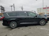 New 2025 Chrysler Pacifica Pinnacle image 4
