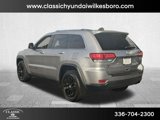 Used 2021 Jeep Grand Cherokee Laredo X image 4