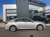 Used 2013 Lexus ES 300h image 3