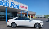 Used 2019 Lincoln Continental Select image 5