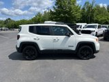 Used 2022 Jeep Renegade Altitude image 2