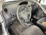 Used 2010 Toyota Yaris 4-Door Hatchback image 5