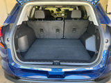 Used 2022 GMC Terrain SLE w/ Driver Convenience Package image 4