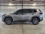 Used 2021 Nissan Rogue S image 2