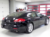 Used 2016 Porsche Panamera 4 image 2