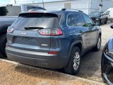 Used 2019 Jeep Cherokee Latitude w/ Cold Weather Group image 2
