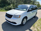 Used 2019 Dodge Grand Caravan SE image 2