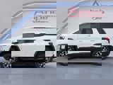 Used 2021 GMC Acadia SLE image 2