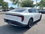 New 2025 Kia K4 EX image 3