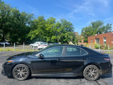 Used 2021 Toyota Camry SE image 2