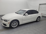 Used 2018 BMW 320i Sedan image 2