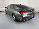 Used 2024 Hyundai Elantra SE image 6