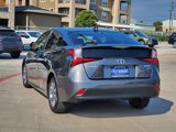 Used 2020 Toyota Prius L Eco image 4