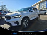 Used 2025 Volvo XC40 B5 Core w/ Protection Package Premier image 4