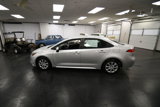 Used 2021 Toyota Corolla LE image 4