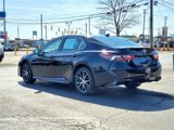 Used 2022 Toyota Camry SE image 2