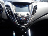 Used 2017 Hyundai Veloster Value Edition image 6