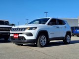 Used 2024 Jeep Compass Sport image 6