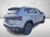 New 2025 Volkswagen Taos SE image 5