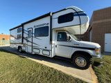 Used 2021 Ford E-450 and Econoline 450 Super Duty w/ Motorhome Prep Package image 3