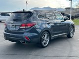 Used 2017 Hyundai Santa Fe SE image 3