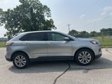 Used 2024 Ford Edge Titanium image 2